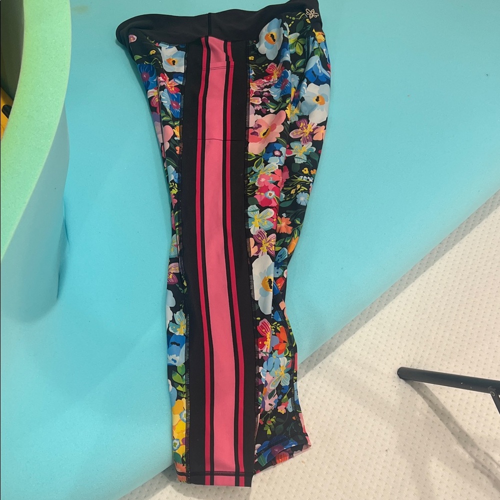 Johnny Was Multicolor Floral womans Leggings XL - Picture 9 of 9
